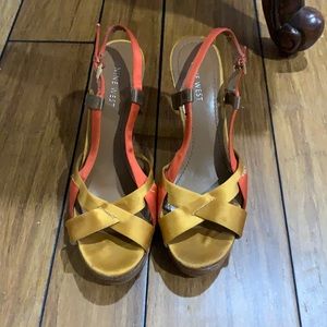 Nine West red and gold brownish heels